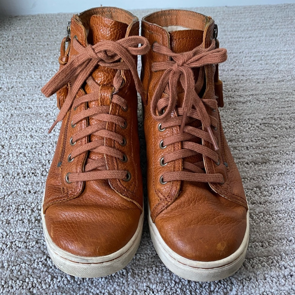 Women’s Ugg High Top Sneakers